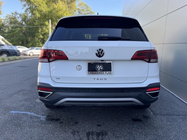 2022 Volkswagen Taos SE photo 16