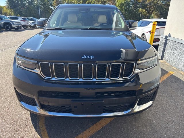 2022 Jeep Grand Cherokee Limited photo 2