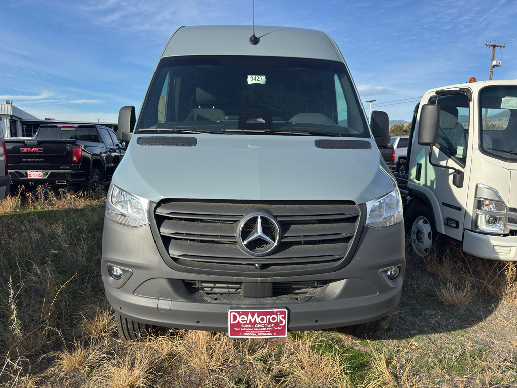 2025 Mercedes-Benz Sprinter Cargo Van Base's photo