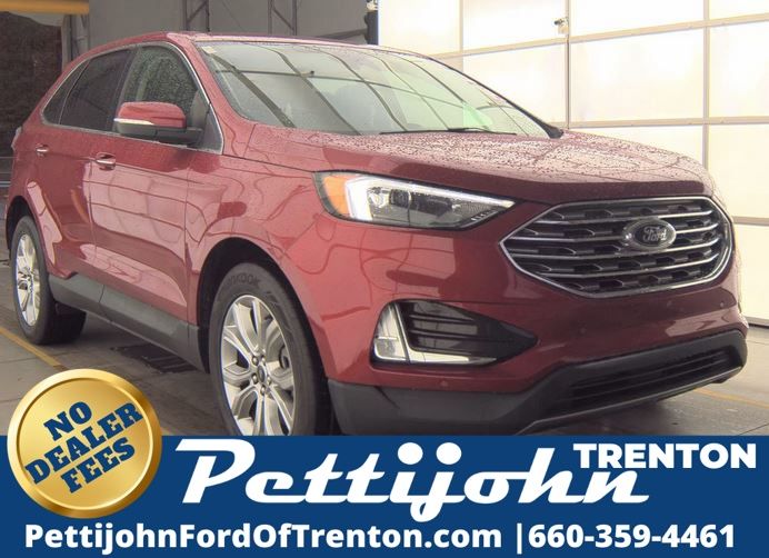 2024 Ford Edge Titanium's photo