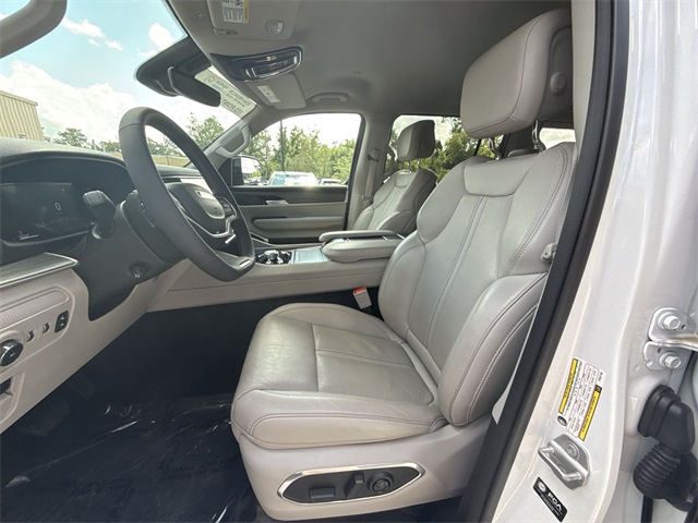 2023 Jeep Wagoneer Series III photo 9