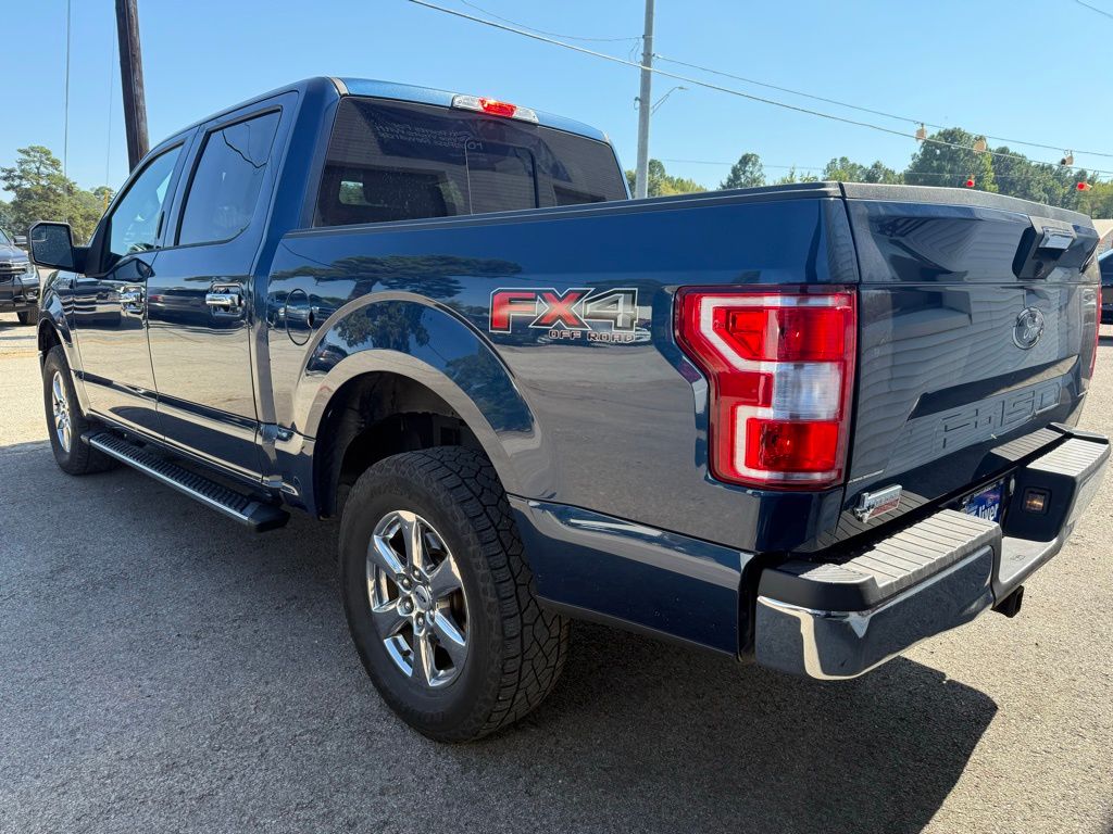 2019 Ford F-150 XLT photo 3