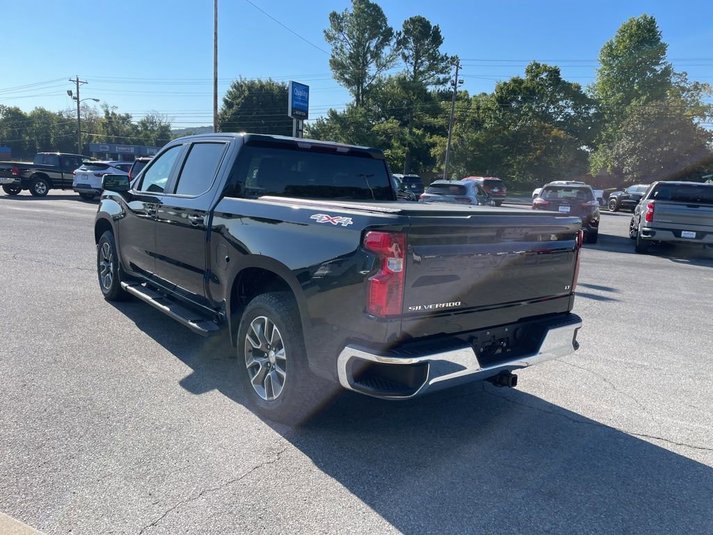 2023 Chevrolet Silverado 1500 LT photo 6