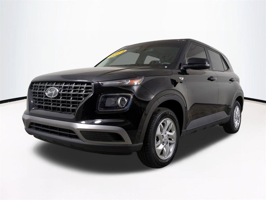 2024 Hyundai Venue SE photo 6