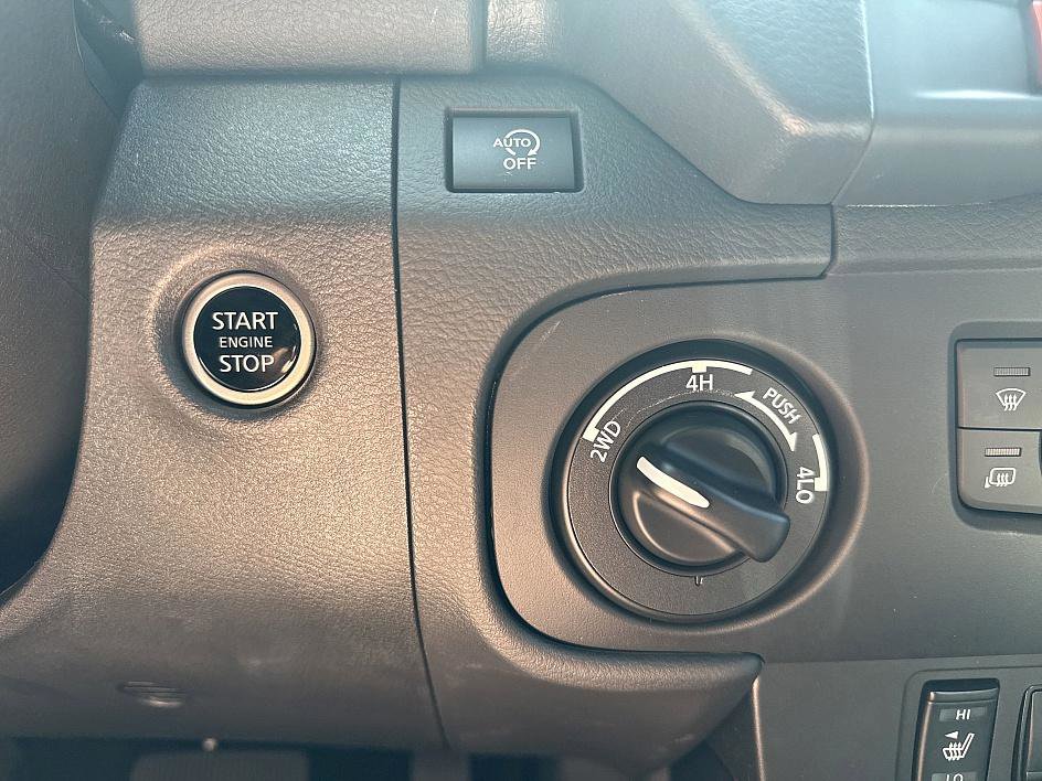 2025 Nissan Frontier PRO-4X photo 20