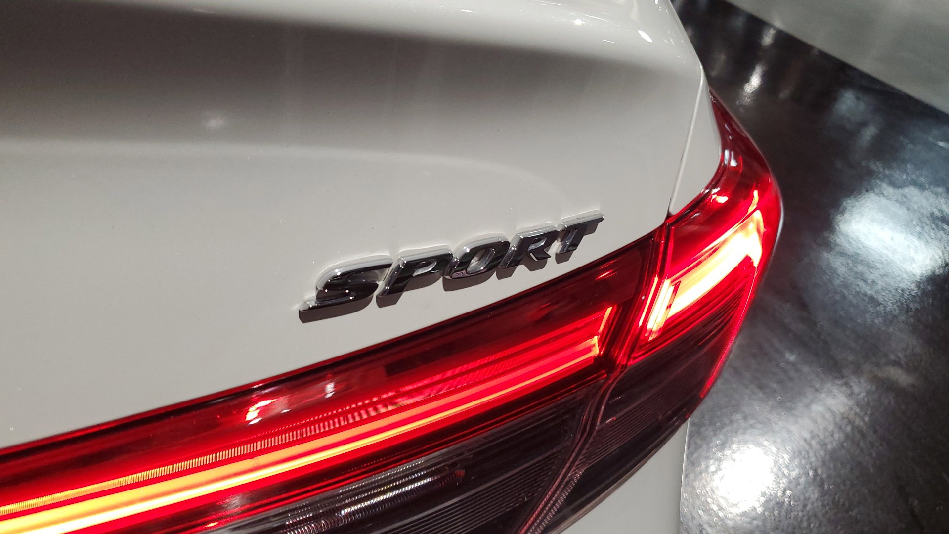 2024 Honda Civic Sport photo 8