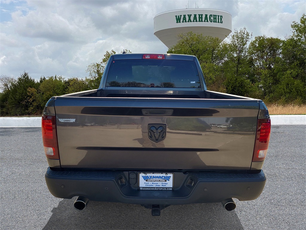 2021 Ram 1500 Classic Warlock photo 3
