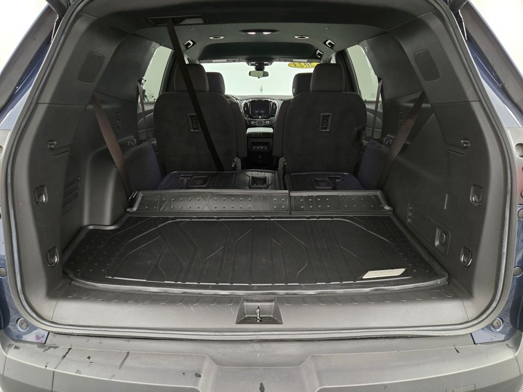 2023 Chevrolet Traverse Cloth photo 4
