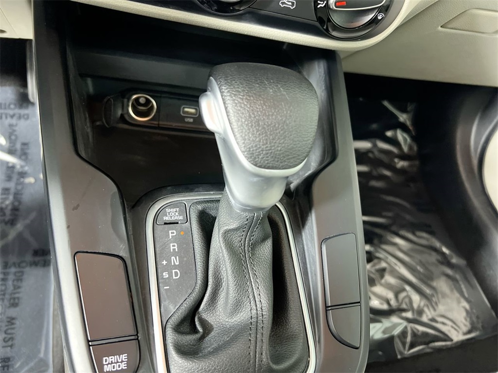 2025 Kia Soul LX photo 20