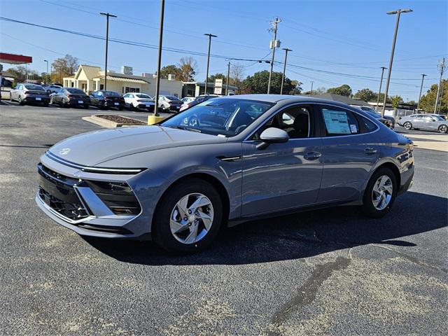 2026 Hyundai Sonata SE photo 2