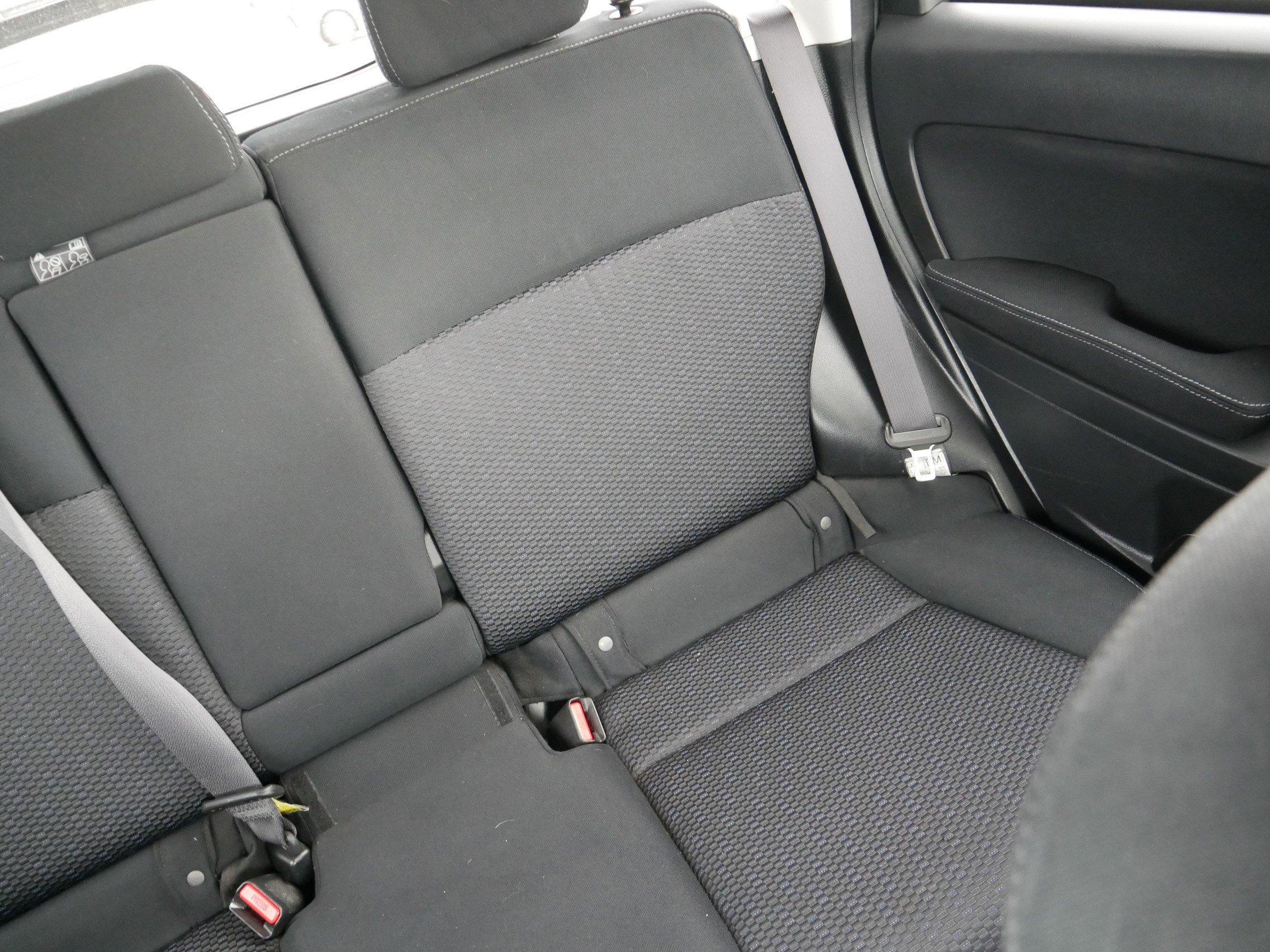 2014 Subaru Forester 2.5i Premium photo 14