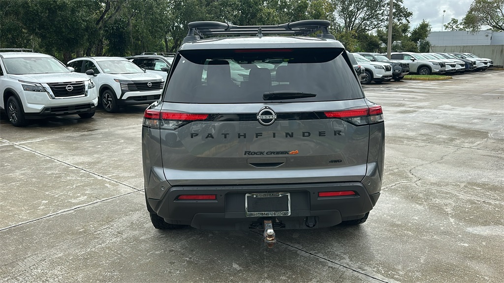 2024 Nissan Pathfinder Rock Creek photo 3