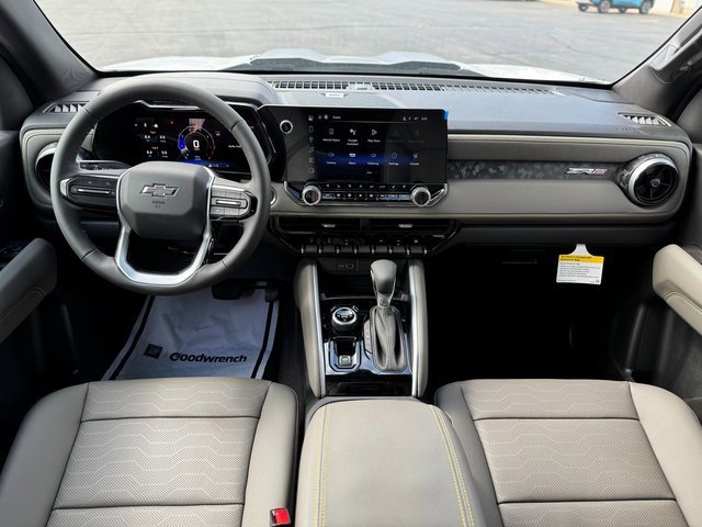 2025 Chevrolet Colorado ZR2 photo 10