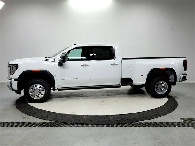 2026 Gmc Sierra 3500 HD Denali photo 4