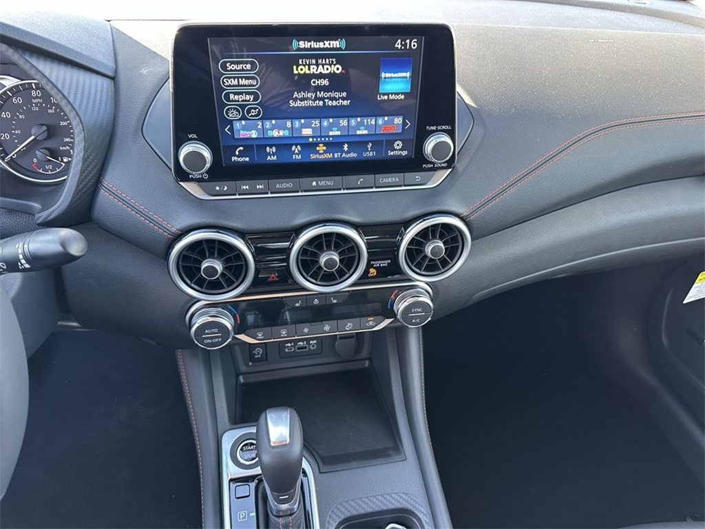 2025 Nissan Sentra SR photo 24