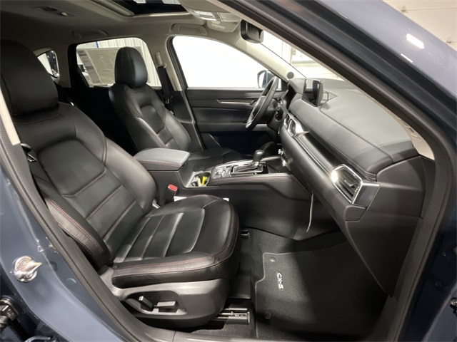 2025 Mazda CX-5 2.5 S Carbon photo 29