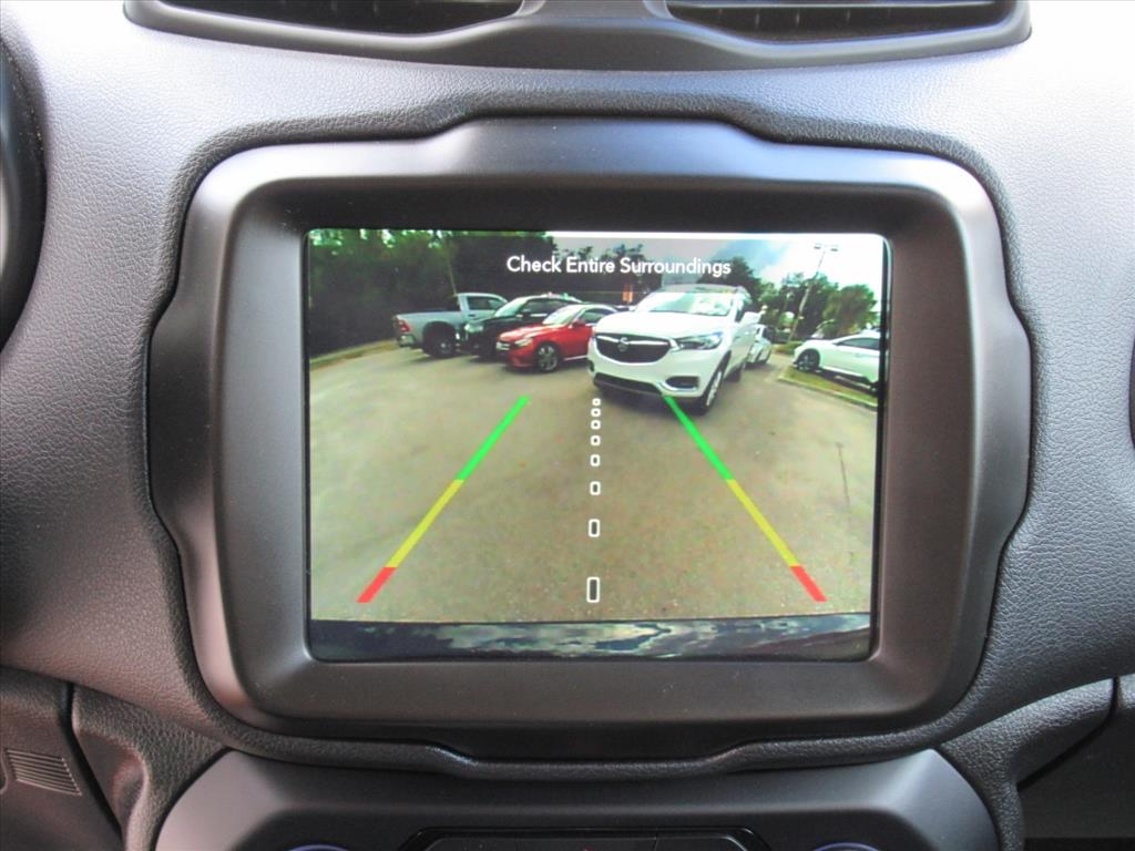 2023 Jeep Renegade Altitude photo 22