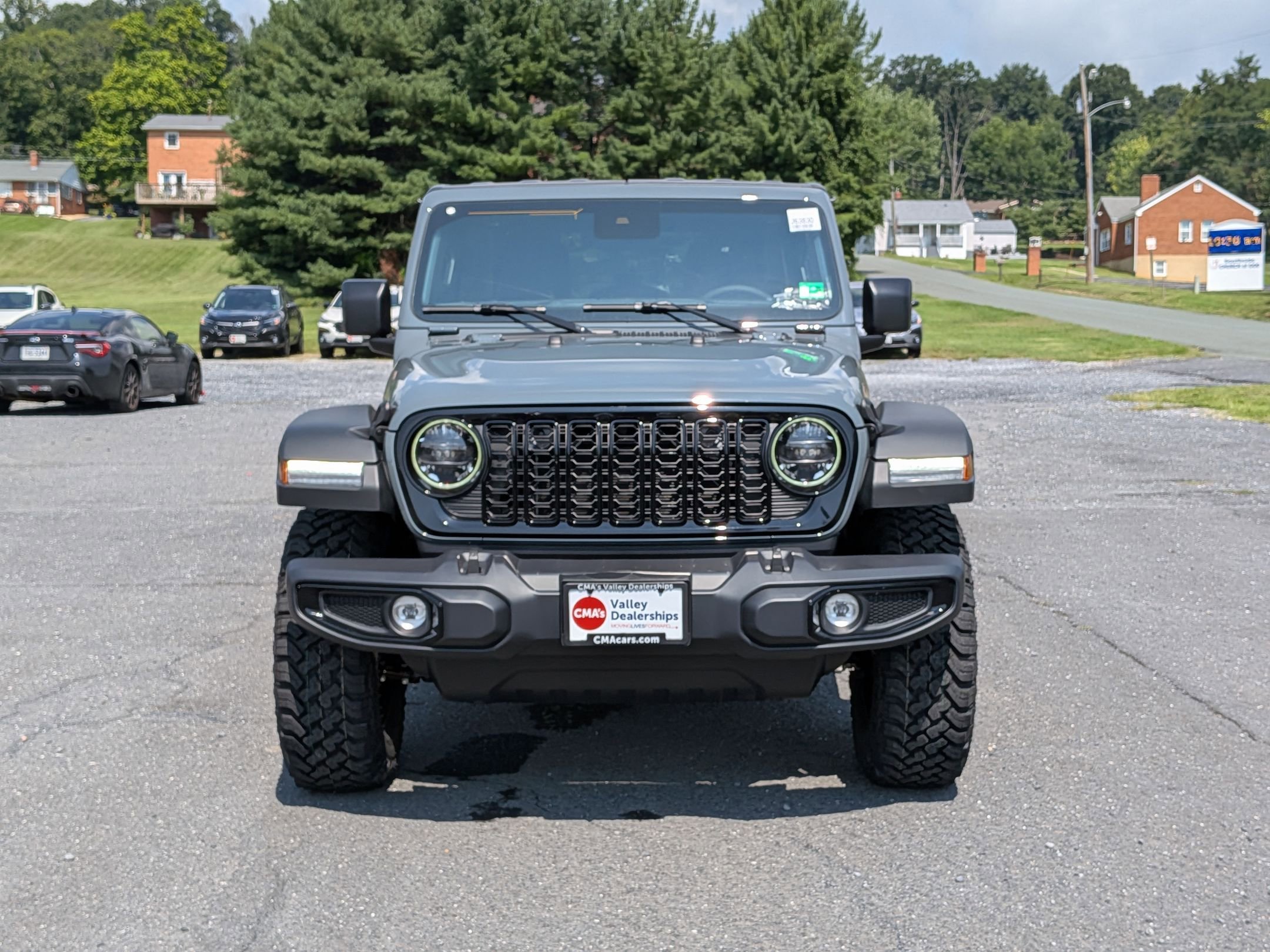 2025 Jeep Wrangler Willys photo 2