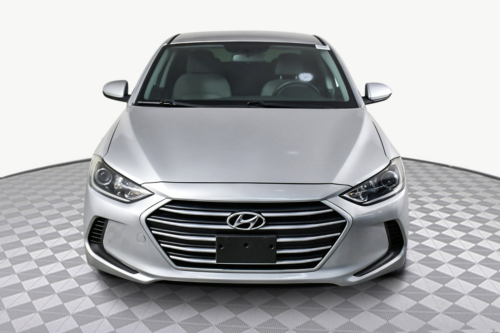 2017 Hyundai Elantra SE photo 2
