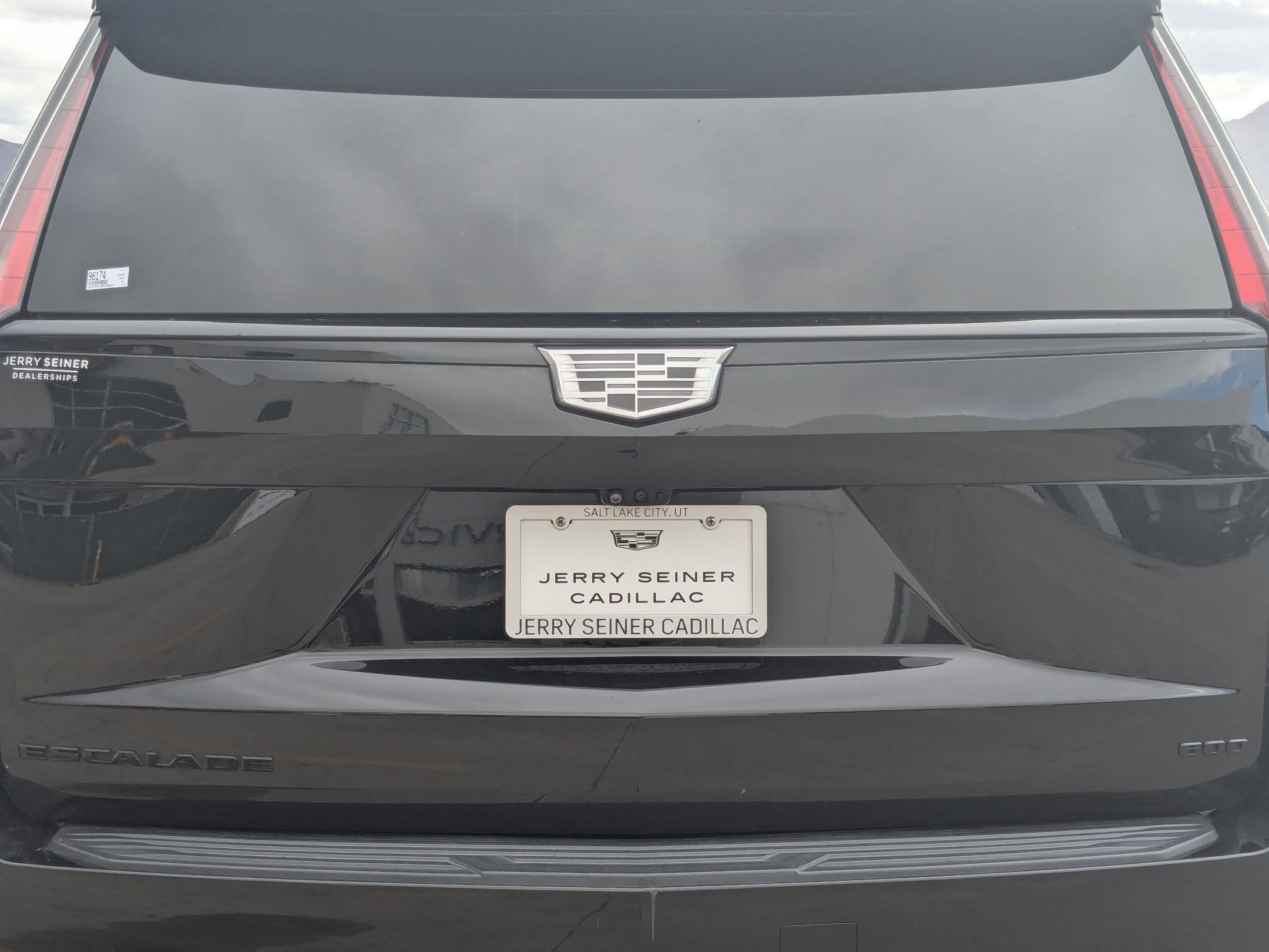 2021 Cadillac Escalade ESV Sport Platinum photo 12