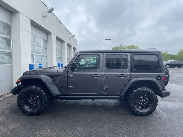 2025 Jeep Wrangler Willys photo 4