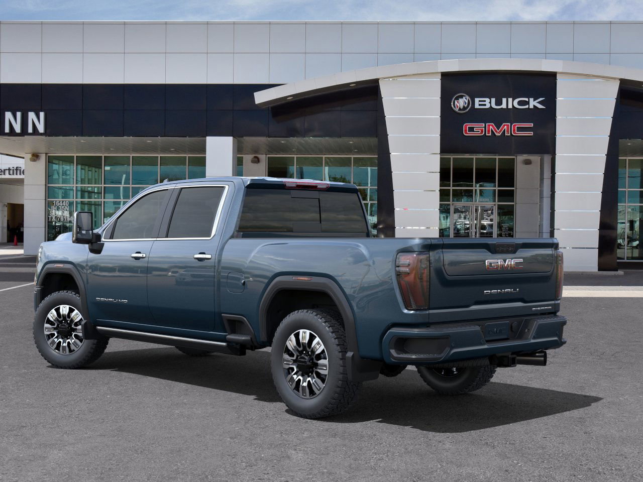 2025 Gmc Sierra 2500 HD Denali photo 3