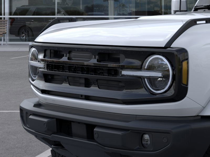 2025 Ford Bronco Outer Banks photo 18