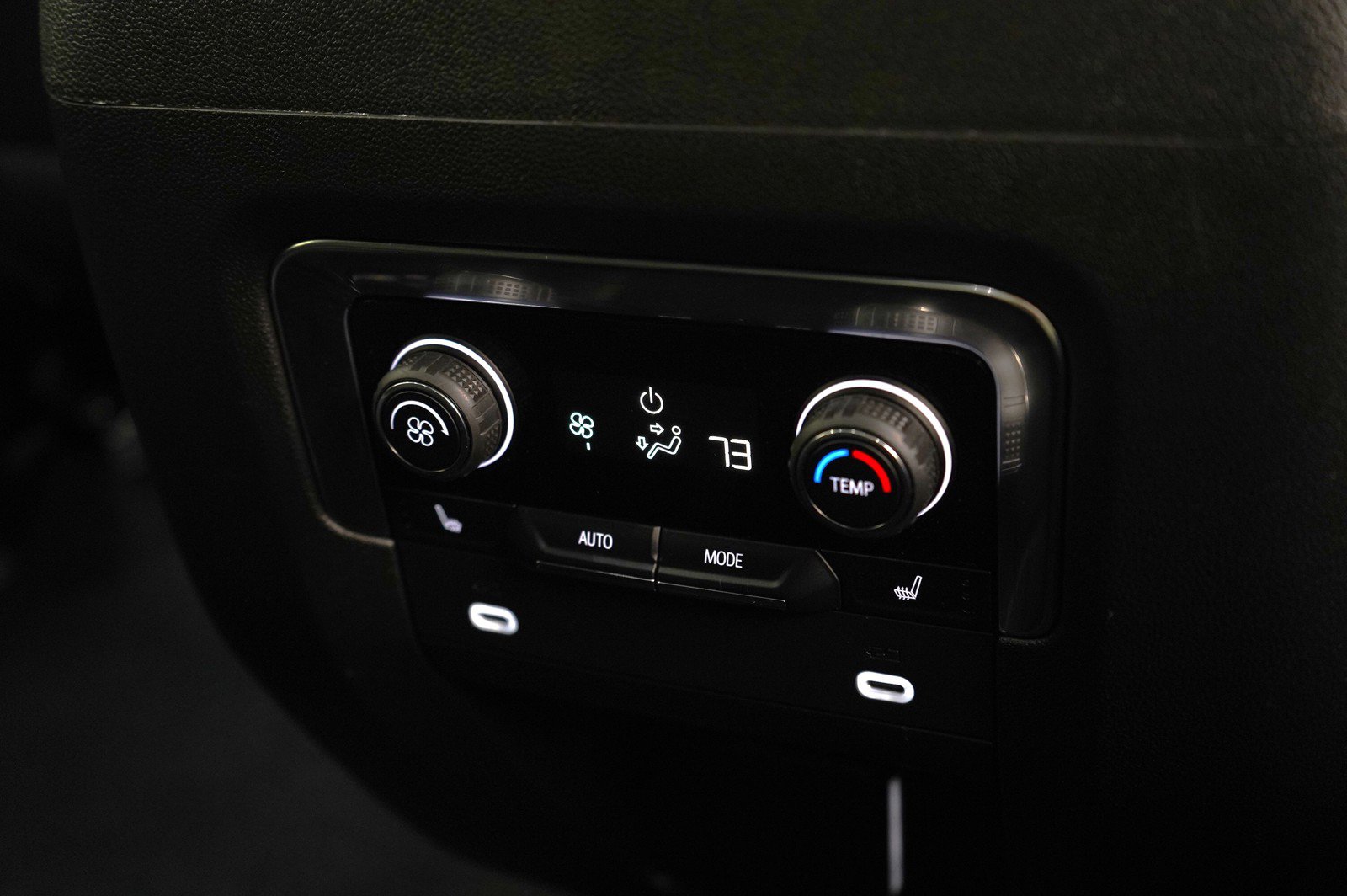 2024 Chevrolet Tahoe Z71 photo 16