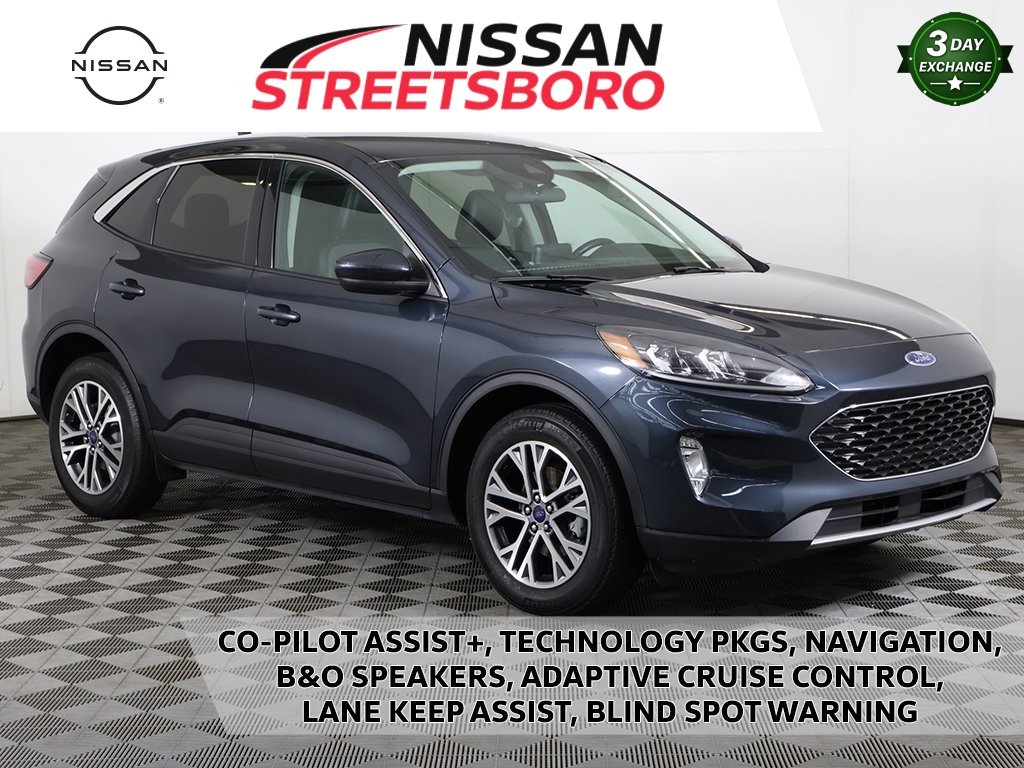 2022 Ford Escape SEL's photo