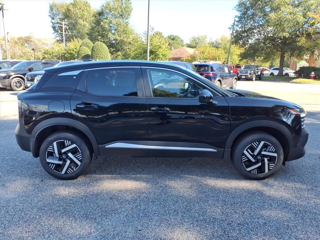 2026 Nissan Kicks SV photo 2