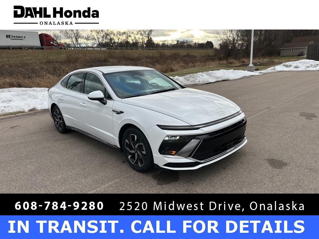 2025 Hyundai Sonata SEL's photo