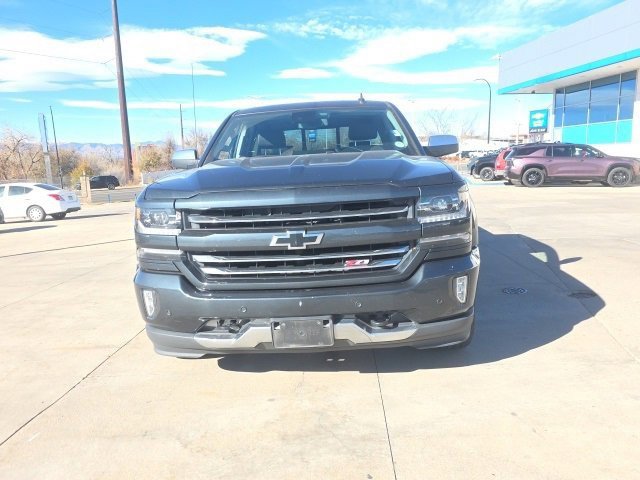 2017 Chevrolet Silverado 1500 LTZ photo 2