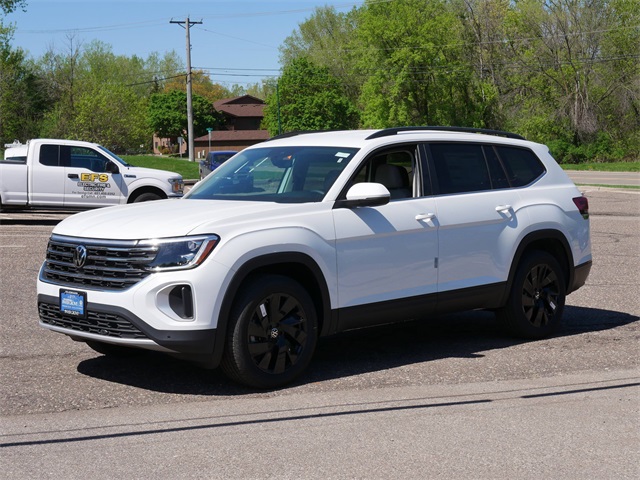 2025 Volkswagen Atlas SE Technology photo 2