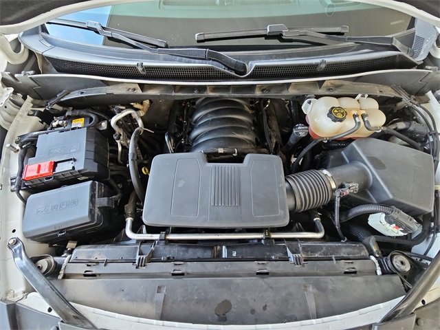 2023 Gmc Yukon SLT photo 4