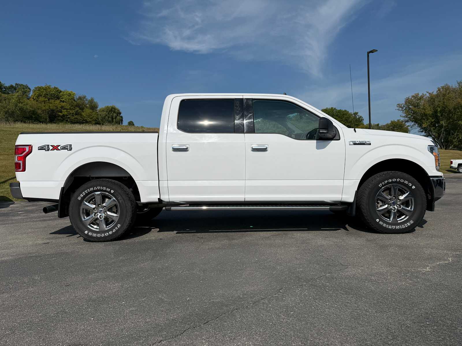 2020 Ford F-150 XLT photo 4