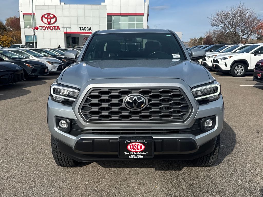 2023 Toyota Tacoma SR5 photo 2