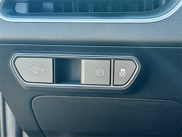 2025 Kia K4 LX photo 10