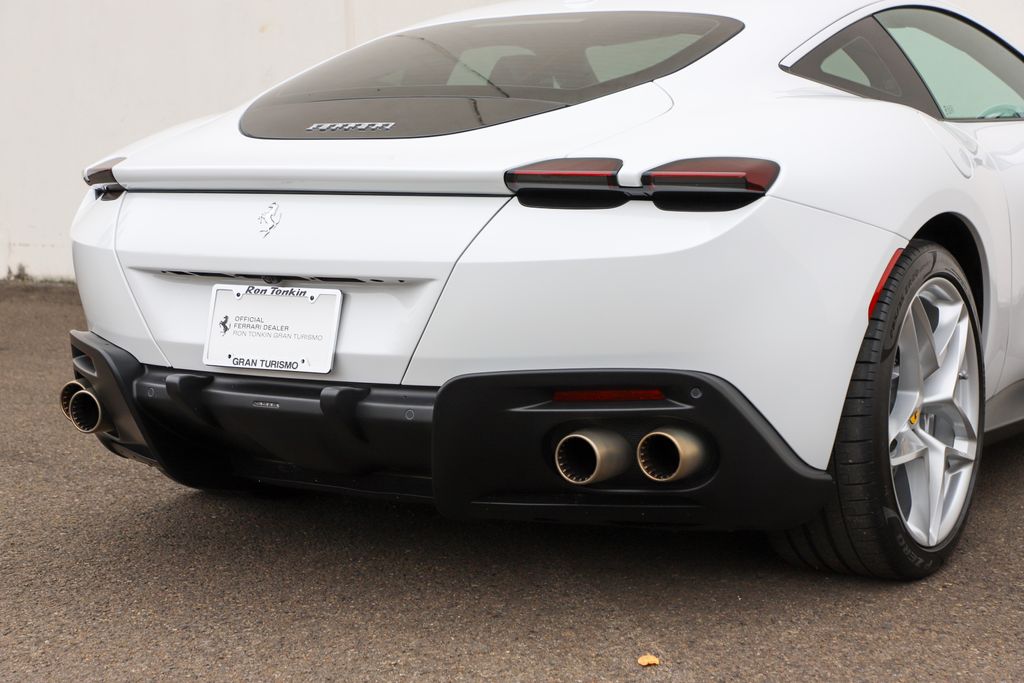 2023 Ferrari Roma photo 27