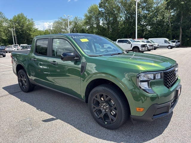 2025 Ford Maverick XLT's photo