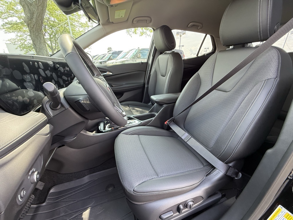 2026 Buick Encore GX Preferred photo 15