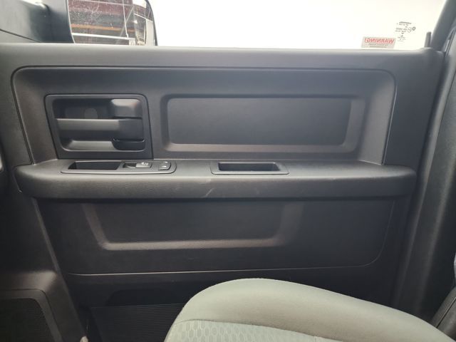 2016 Ram 2500 Tradesman photo 28