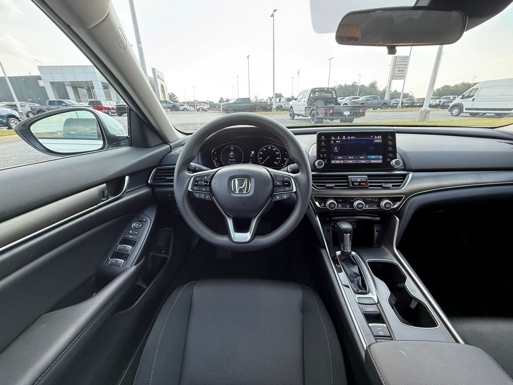2022 Honda Accord LX photo 13