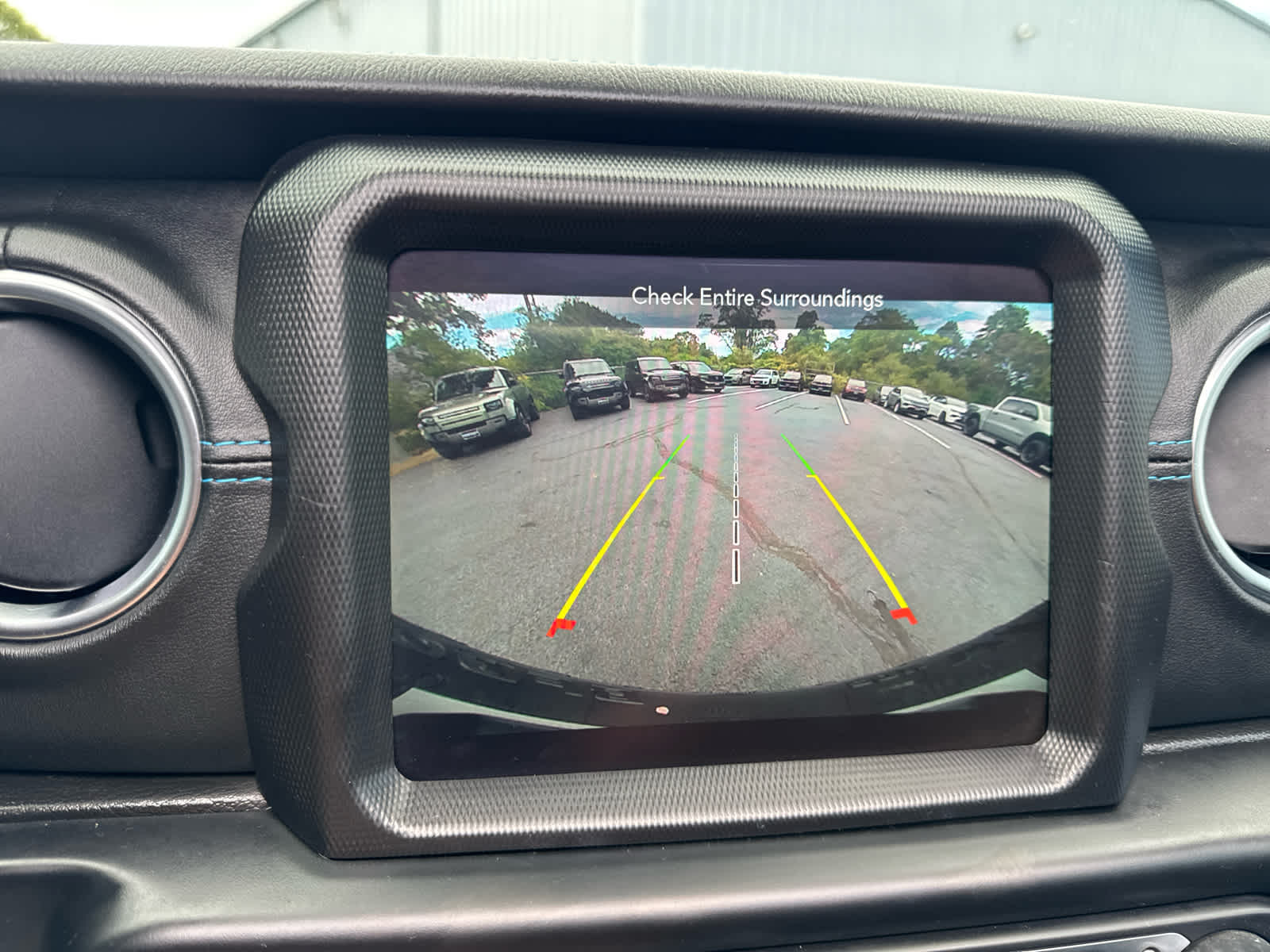 2022 Jeep Wrangler 4xe Unlimited Rubicon photo 38