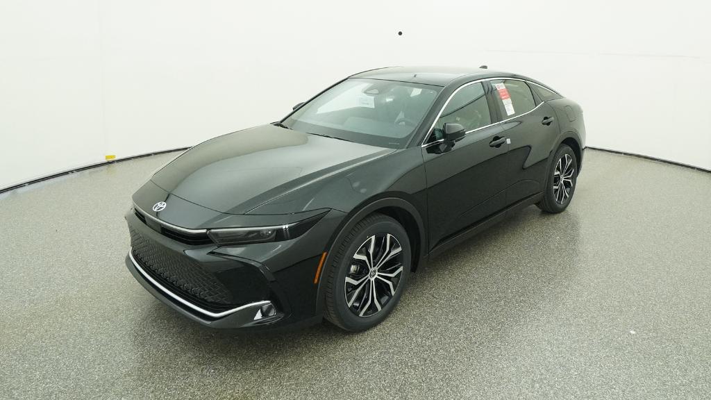 2026 Toyota Crown XLE's photo