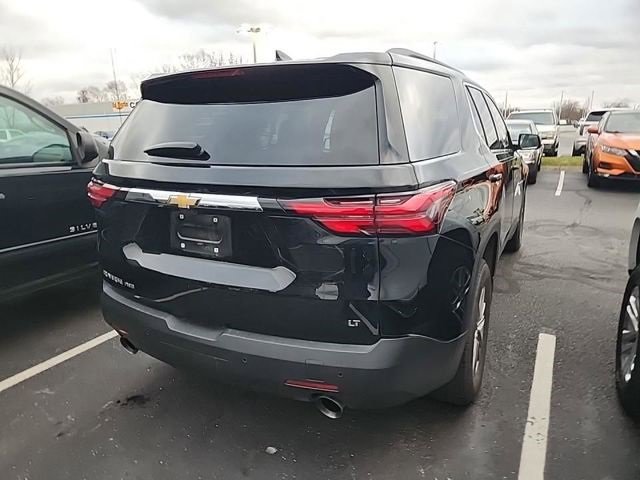 2023 Chevrolet Traverse Cloth photo 2