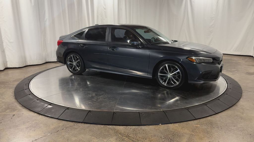 2024 Honda Civic Touring photo 3