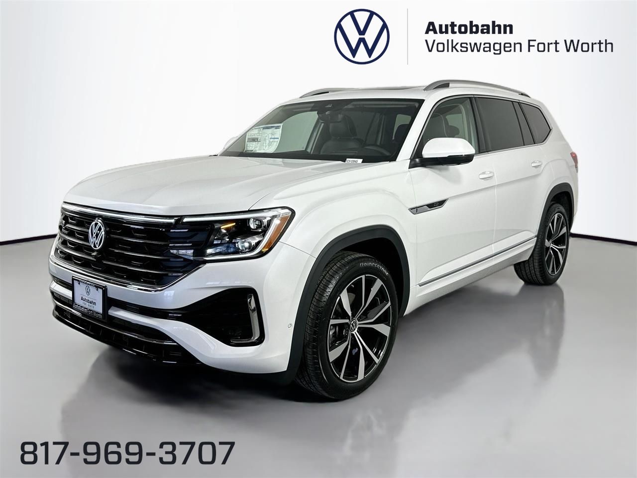 2026 Volkswagen Atlas SEL Premium R-Line's photo