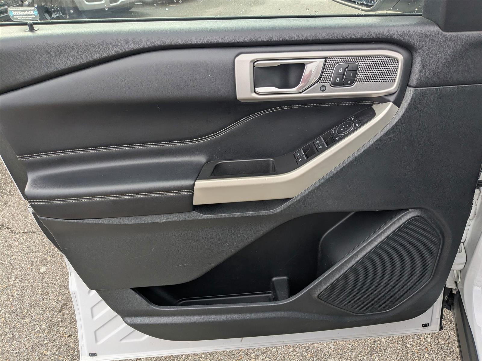 2021 Ford Explorer Limited photo 11