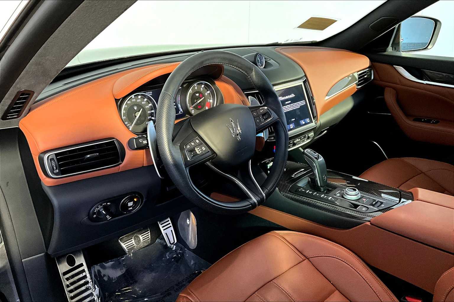 2022 Maserati Levante Modena S photo 17