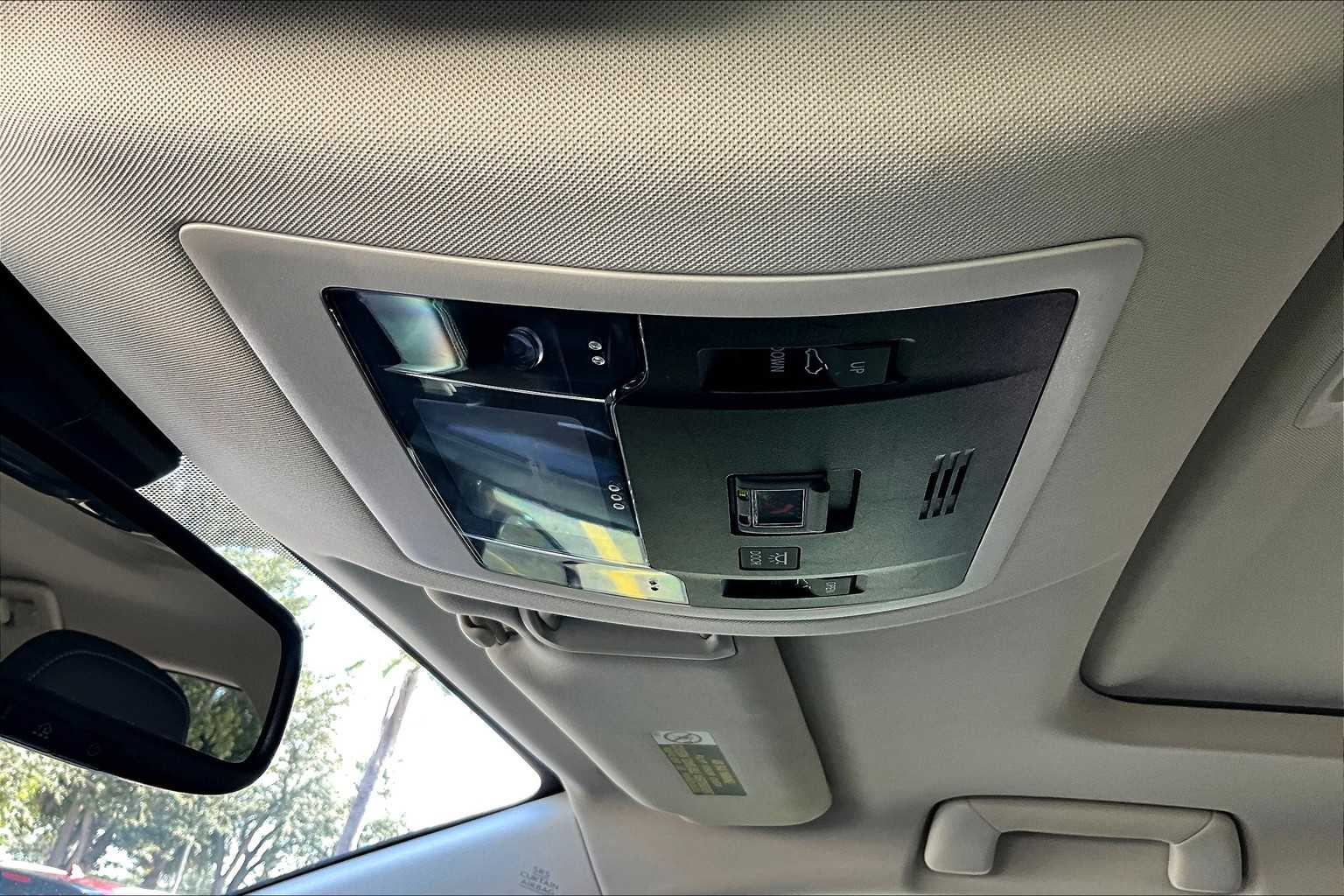 2021 Lexus NX 300 photo 30
